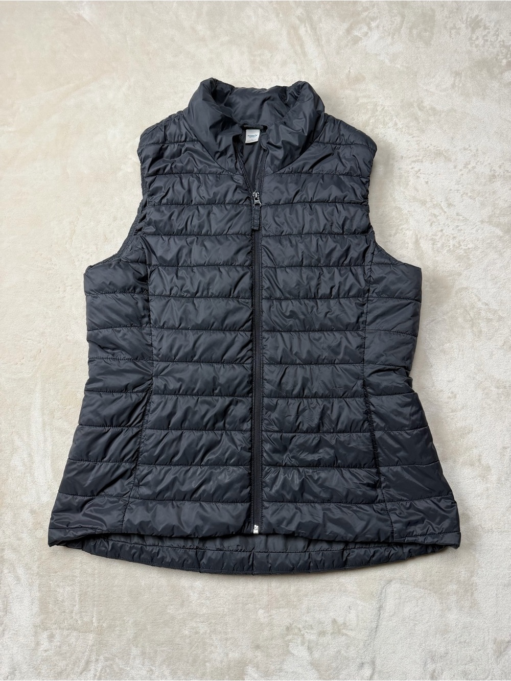 Old Navy Black Quilted Packable Vest - Women's